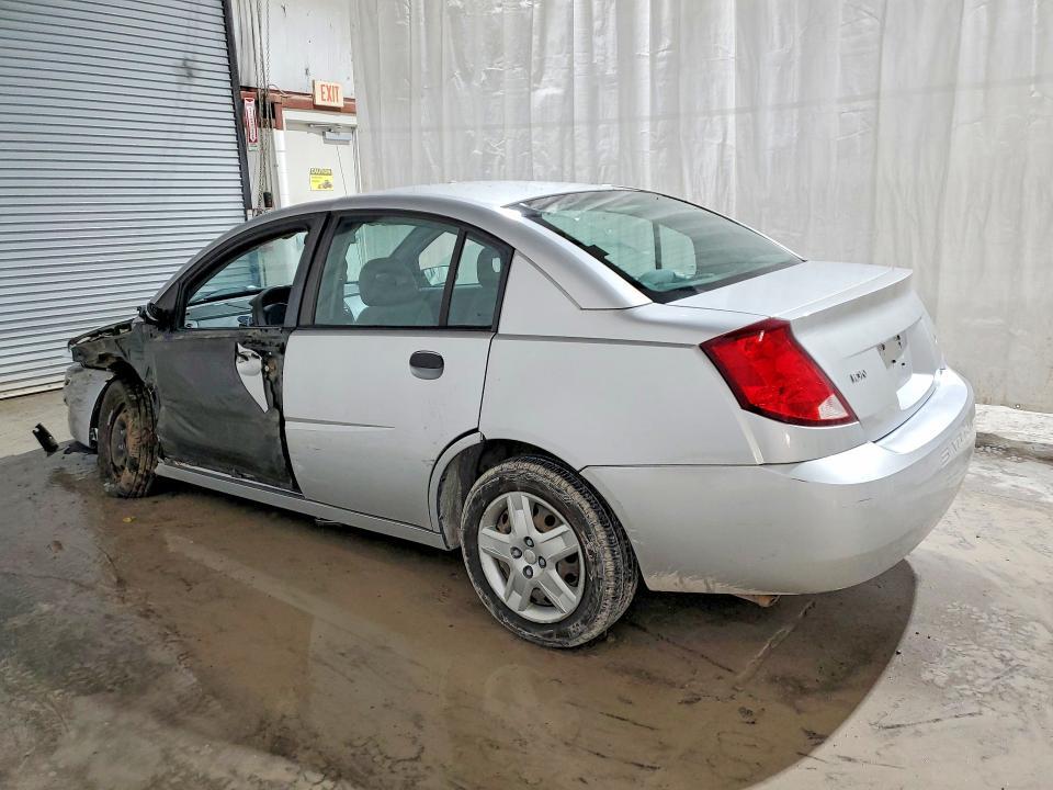 2004 Saturn Ion Level 1