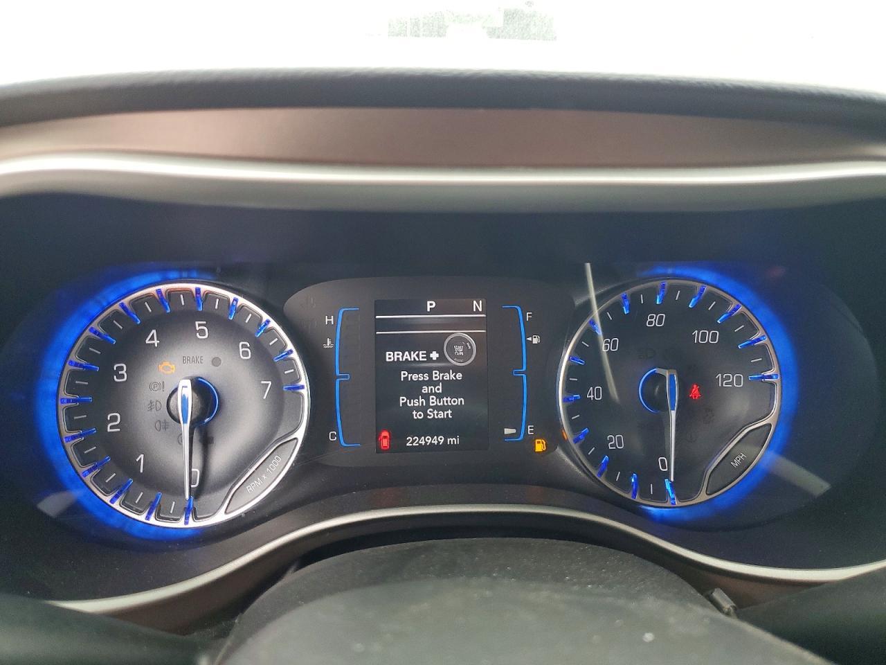 2017 Chrysler Pacifica Touring