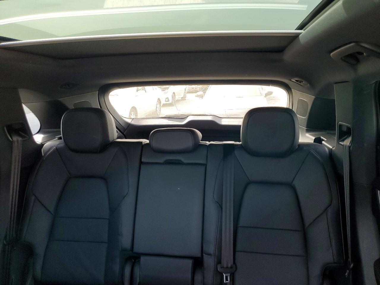 2024 Porsche Cayenne