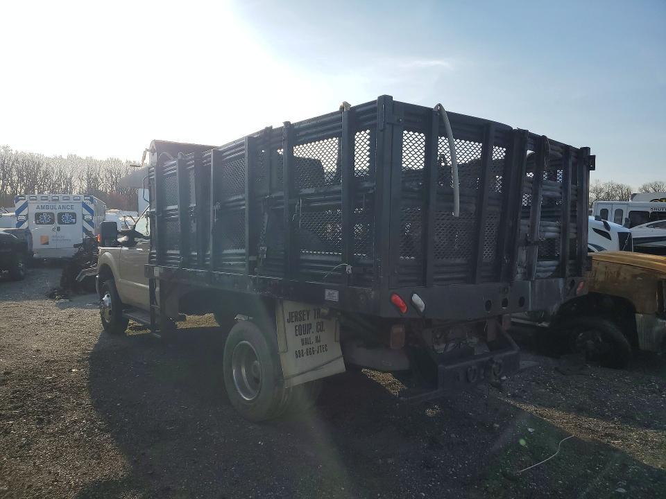 2016 Ford F350 Super Duty Flatbed Truck
