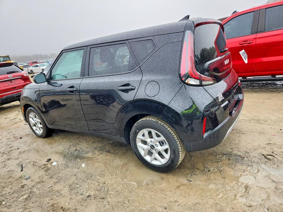 2025 KIA Soul lx