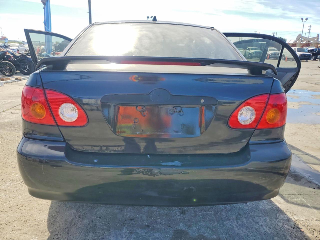 2004 Toyota Corolla ce