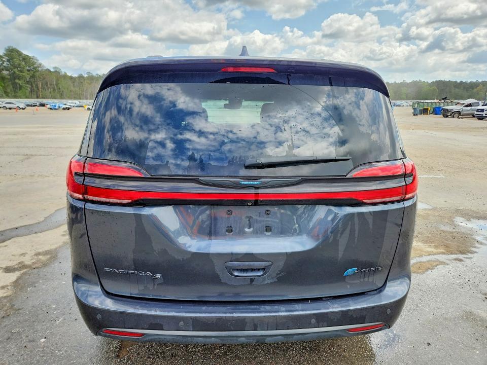 2021 Chrysler Pacifica Hybrid Limited
