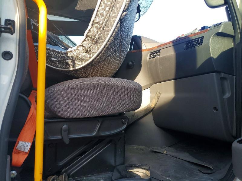 2022 International LT625-Semi Truck