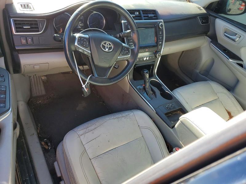 2015 Toyota Camry 4D 2WD