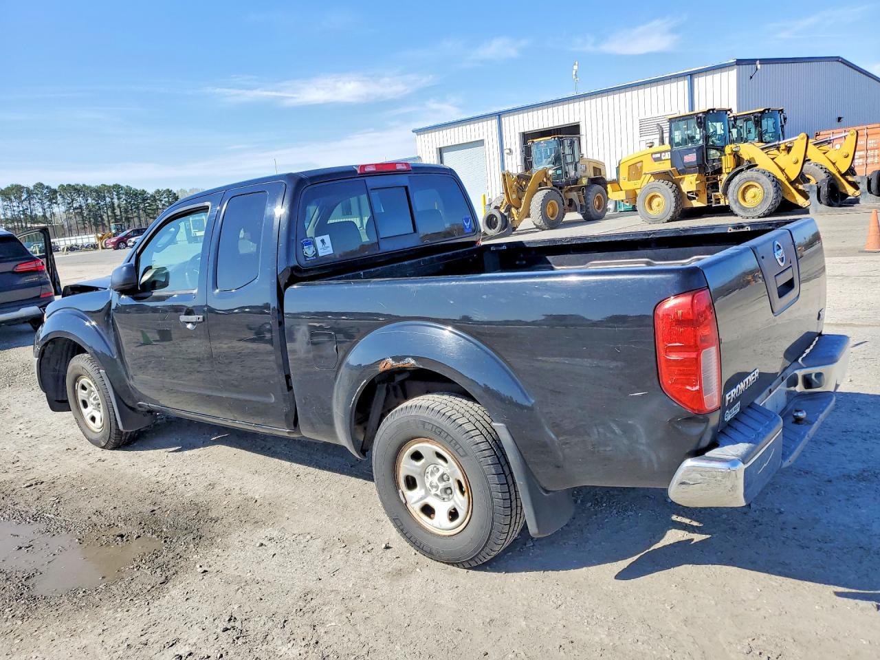 2006 Nissan Frontier XE