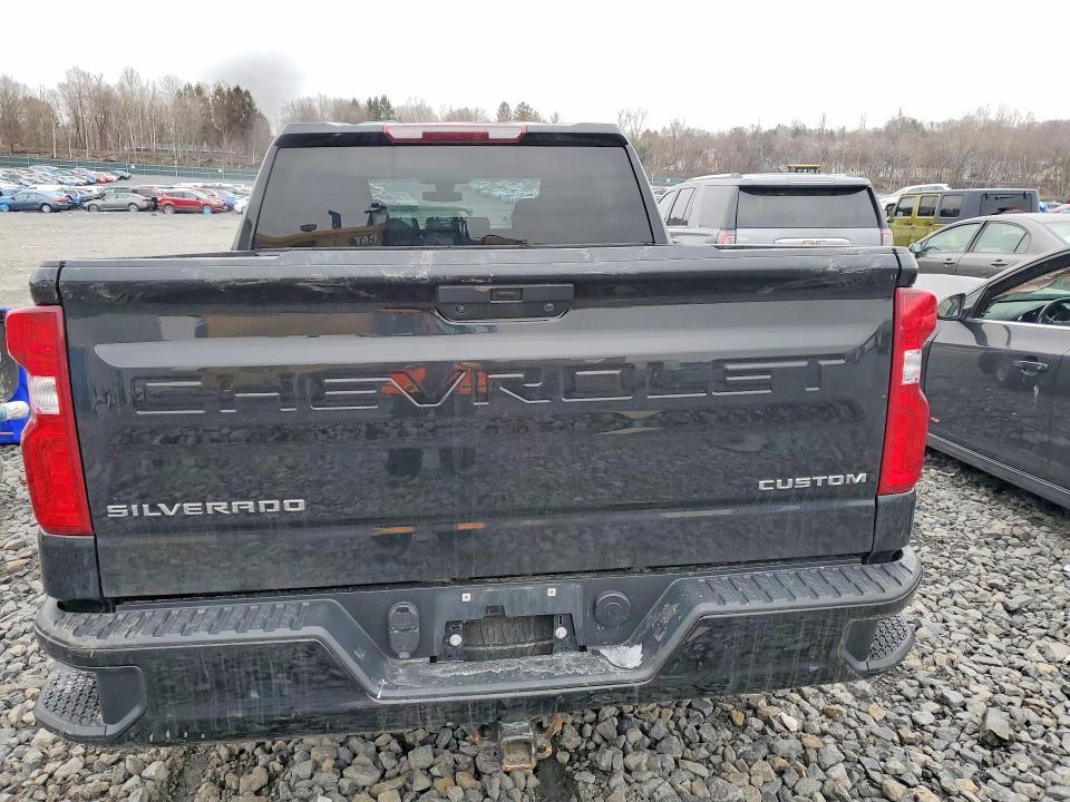 2022 Chevrolet Silverado LTD K1500 Custom