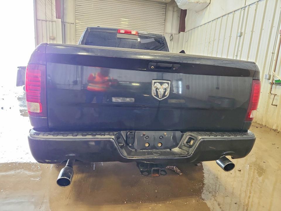 2015 Dodge RAM 1500 Sport