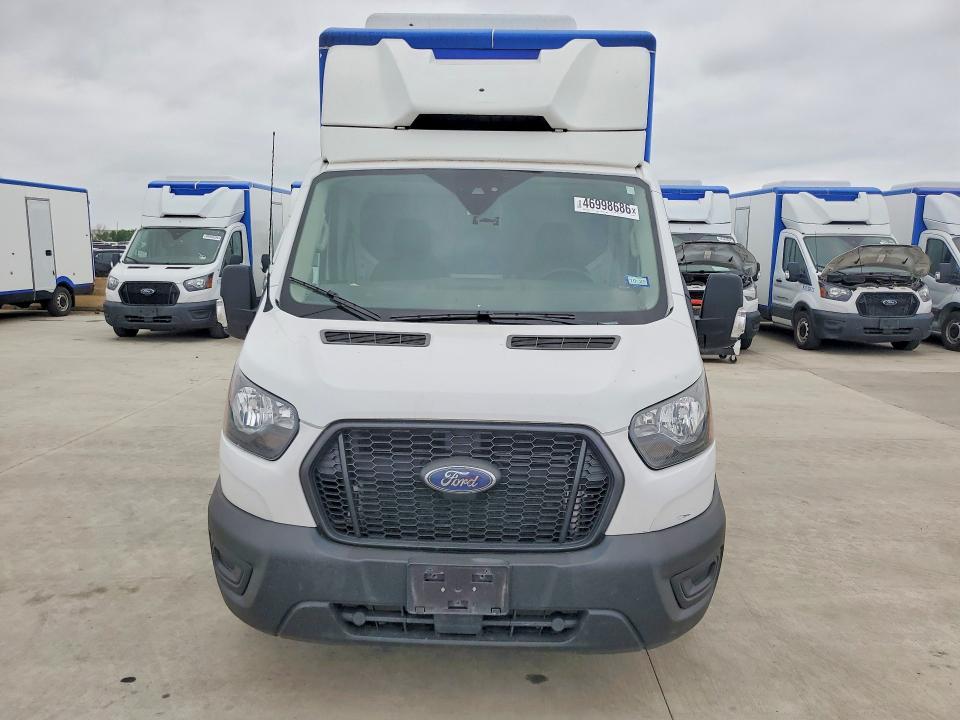 2022 Ford Transit Delivery Truck