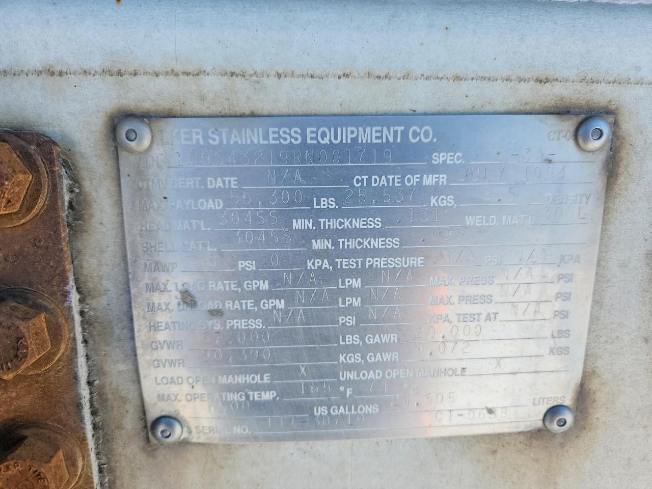 1994 Walker Tank Trailer