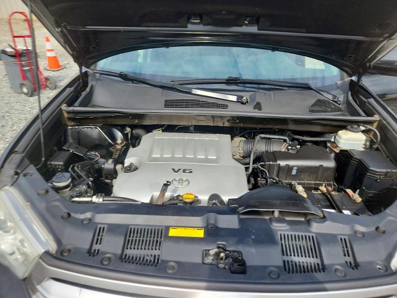 2013 Toyota Hilndr B/+