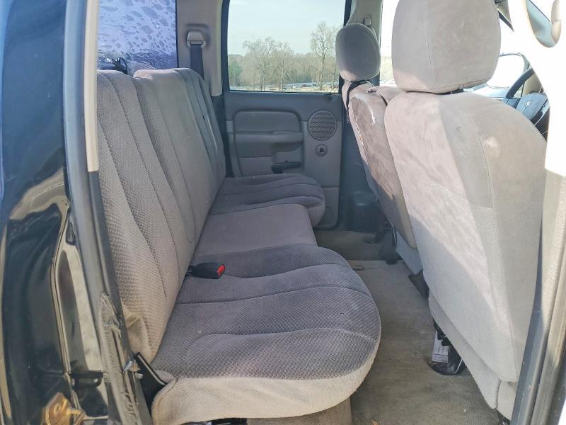 2004 Dodge RAM 1500 ST