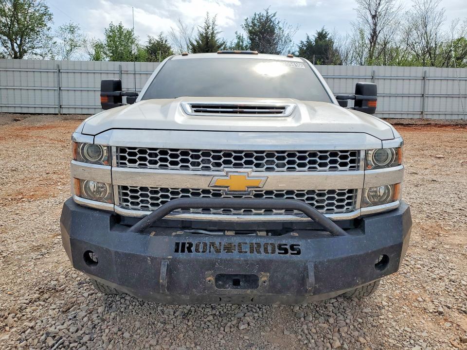 2019 Chev Rolet Silverado HD Flatbed Truck