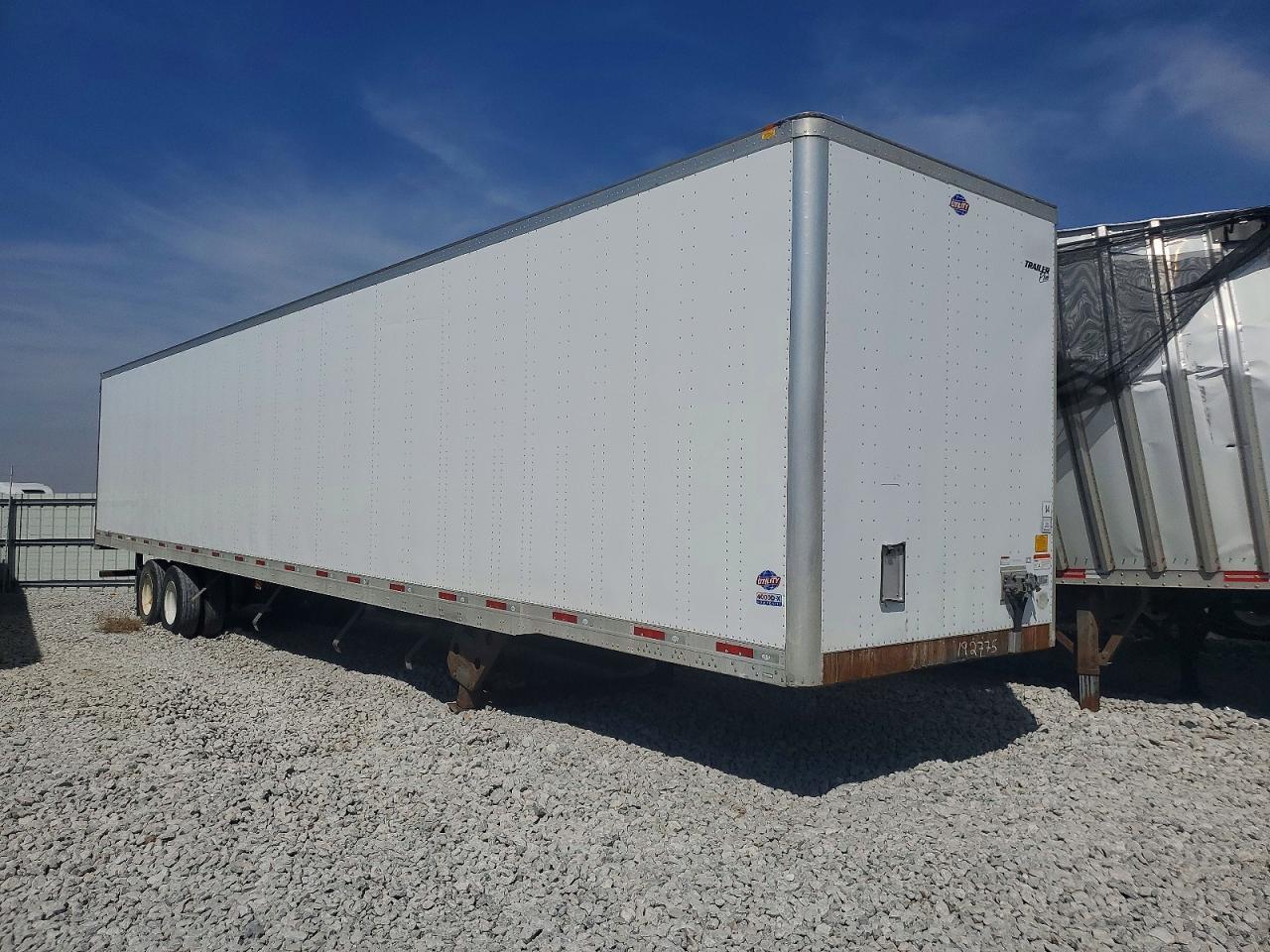 2017 Utility VS2DX DRY Van Trailer