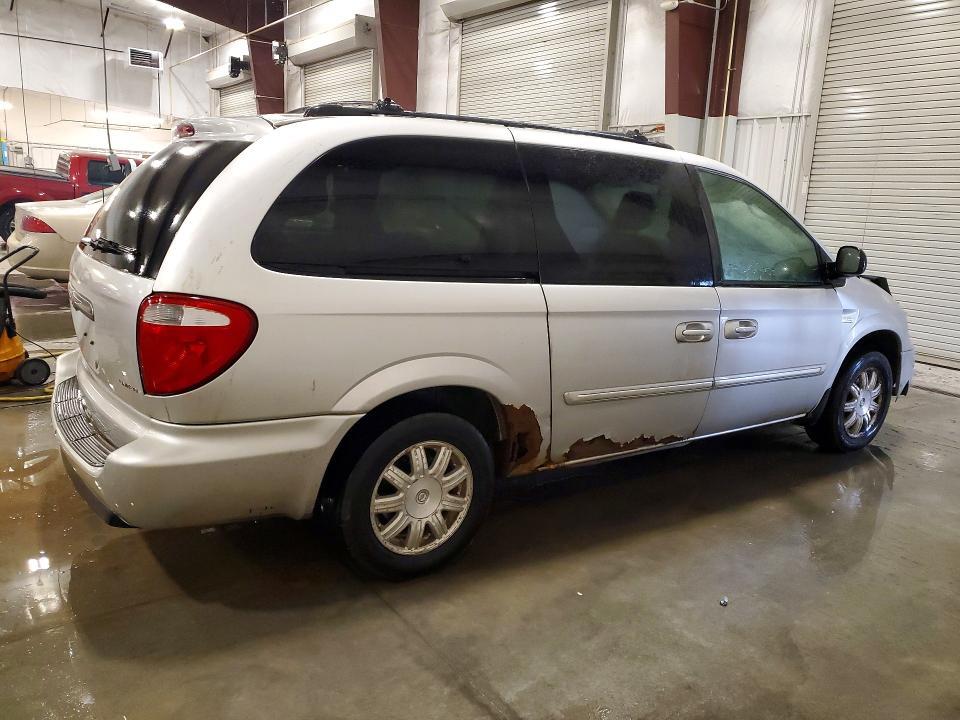 2006 Chrysler Town & Country Touring
