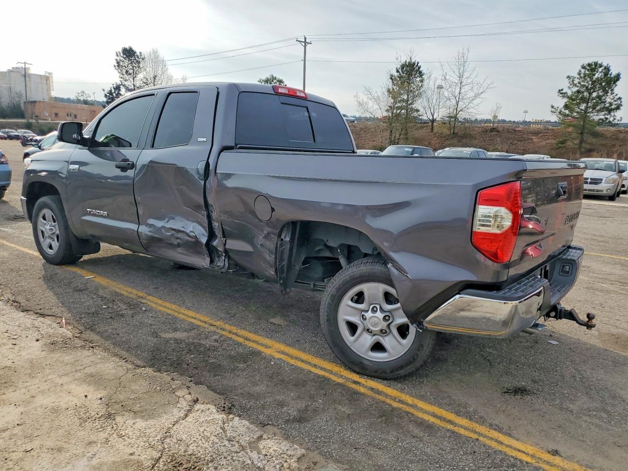 2016 Toyota Tundra SR5