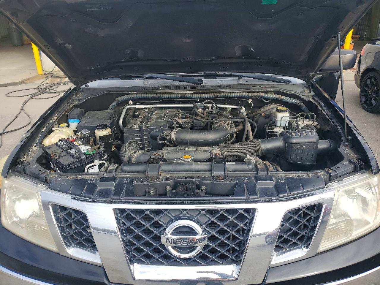 2009 Nissan Frontier XE