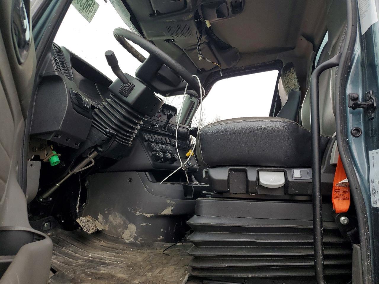 2026 International HX620