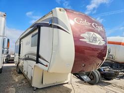 Salvage trucks for sale at Grand Prairie, TX auction: 2018 Foresriver 2018 Forest River Cedar Creek Camper