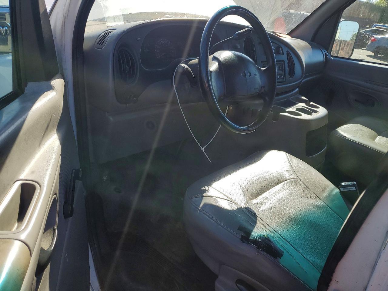 1998 Ford E350 Utility / Service Van