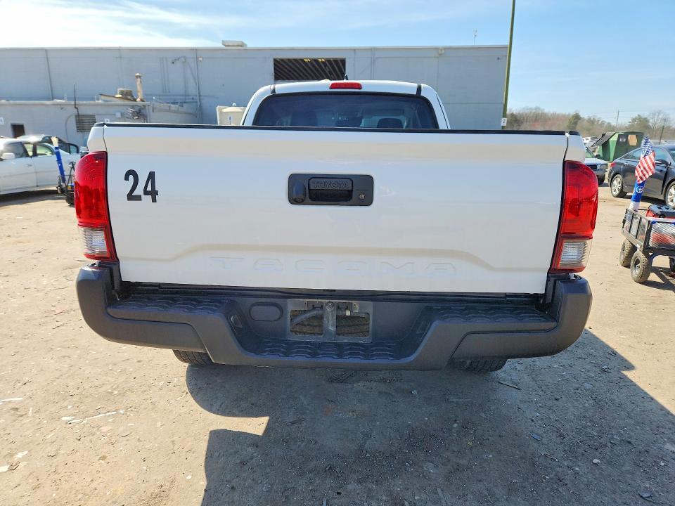 2022 Toyota Tacoma SR