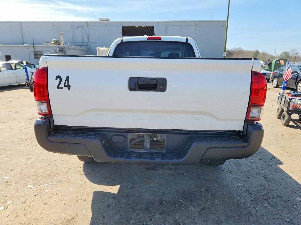2022 Toyota Tacoma SR