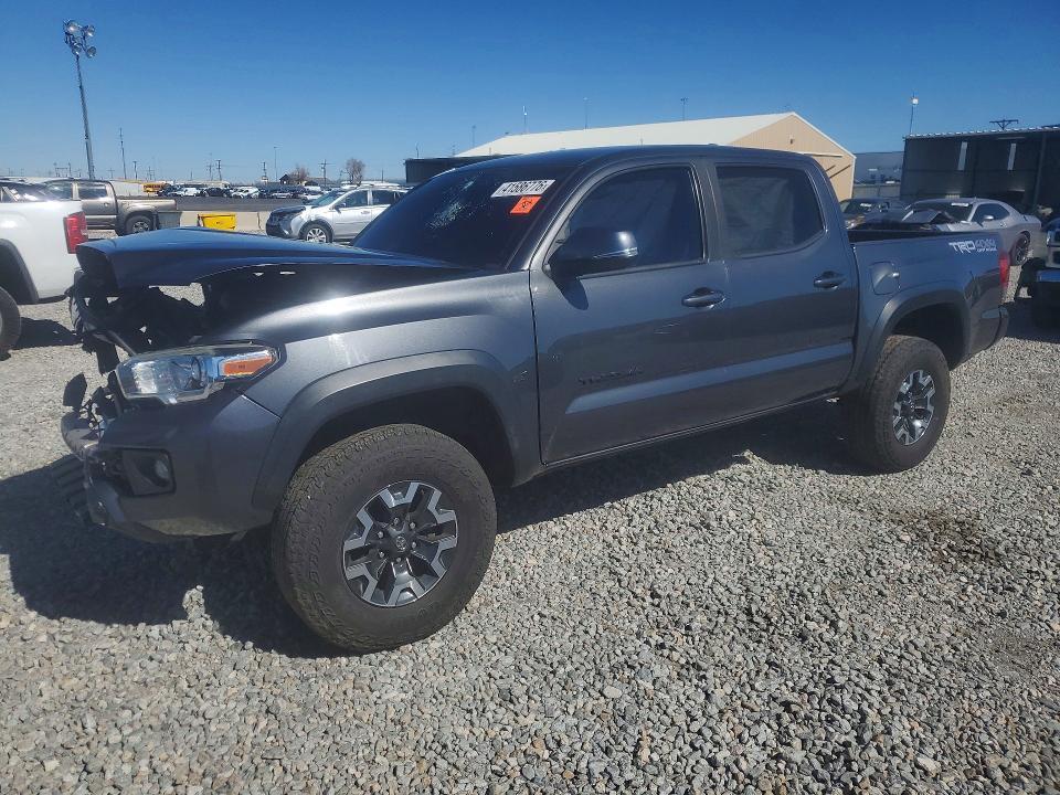 2019 Toyota Tacoma trd Off-road