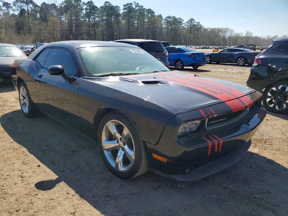 2012 Dodge Challenger r