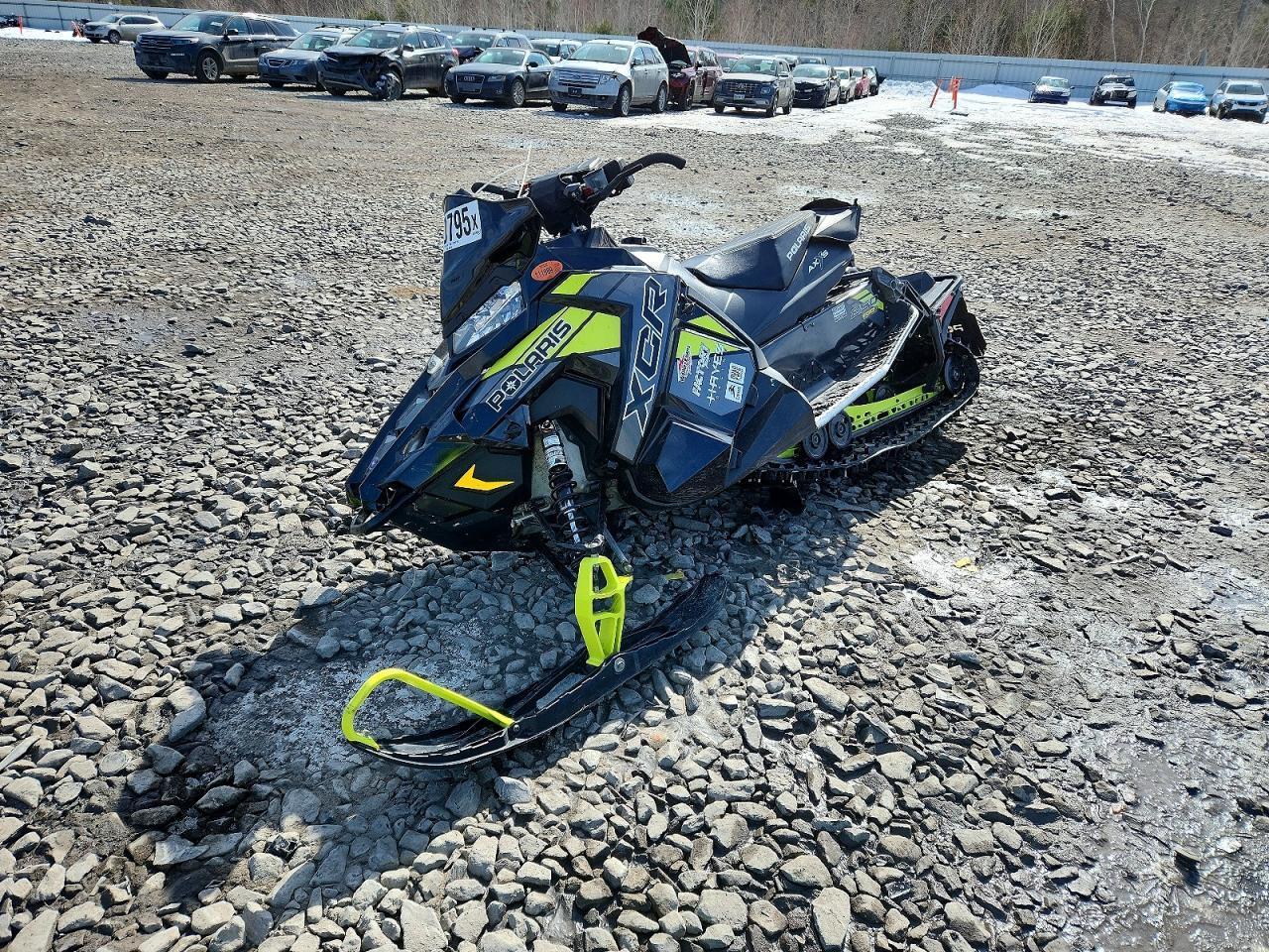 2019 Polaris Snowmobile Unknown