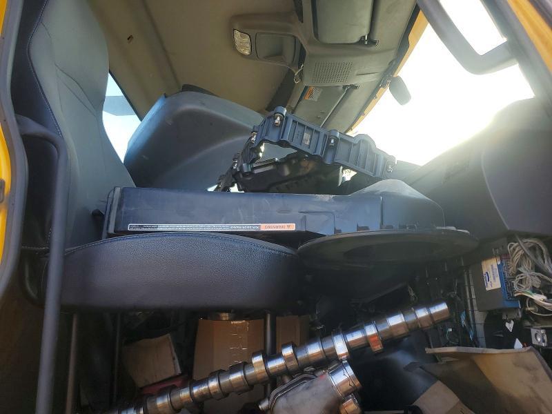 2020 International LT625 Semi Truck