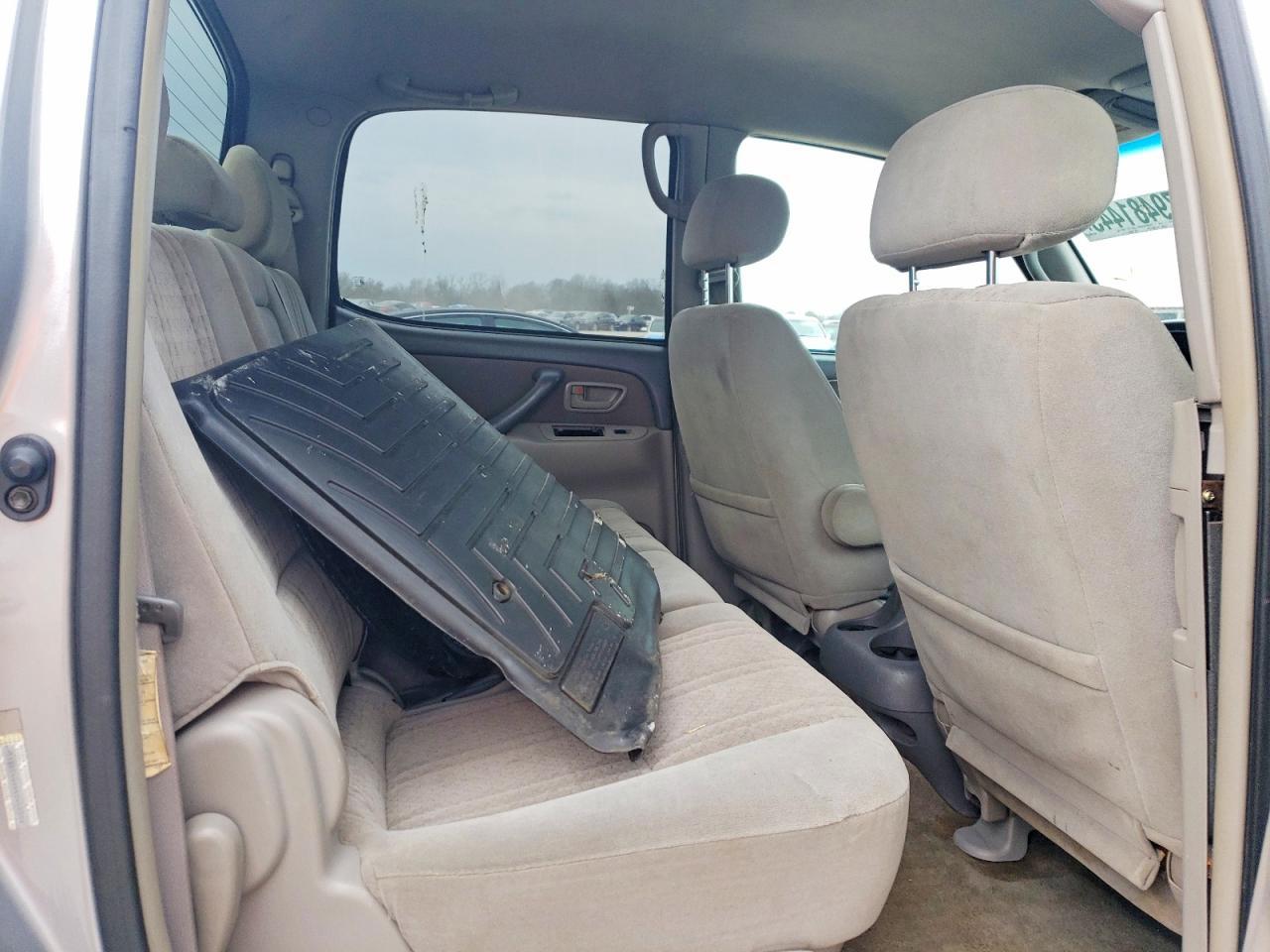 2004 Toyota Tundra SR5