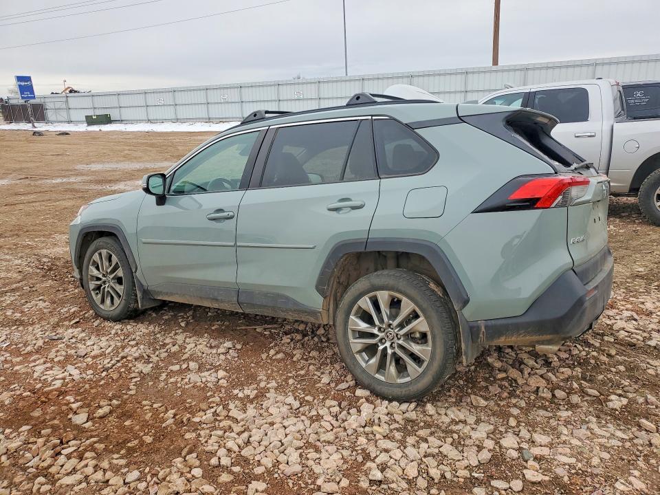 2022 Toyota Rav4 xle Premium