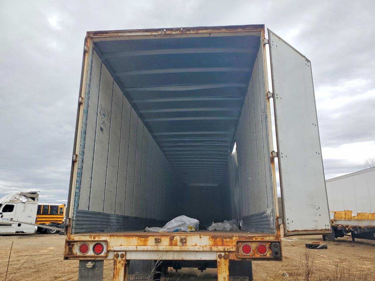 2014 Stoughton Dryvan-DRY Van Trailer