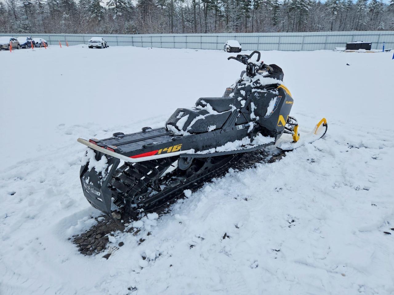 2025 Skidoo 2025 True Summit NEO+ 600