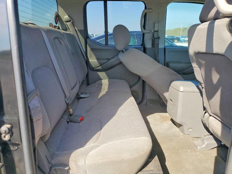 2006 Nissan Frontier SE