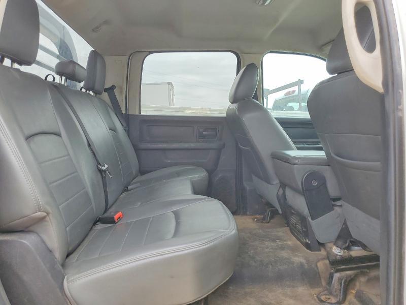 2014 Dodge Ram 5500 Flatbed Truck