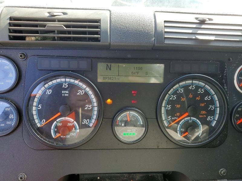 2016 Freigliner 2016 Freightliner Cascadia 125 Semi Truck