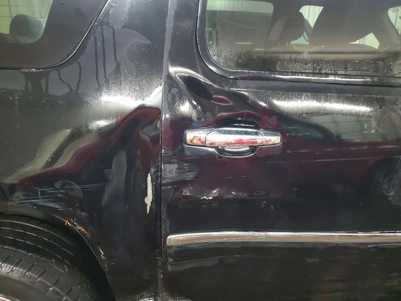 2009 Chevrolet Suburban K1500 ltz