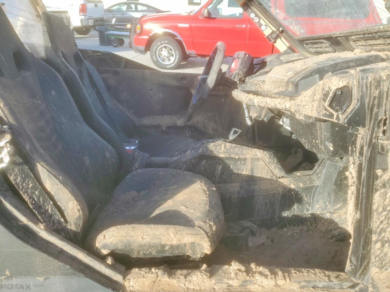 2023 Can-Am Maverick Sport X RC 1000R Utility Vehicle