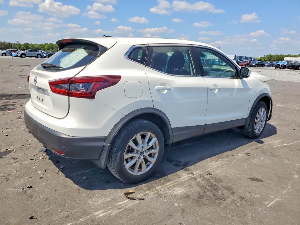 2021 Nissan Rogue Sport s