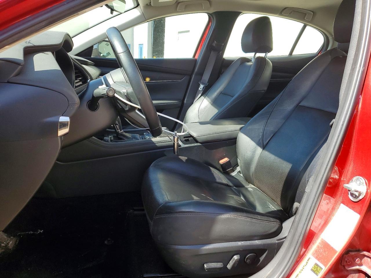 2020 Mazda 3 Premium