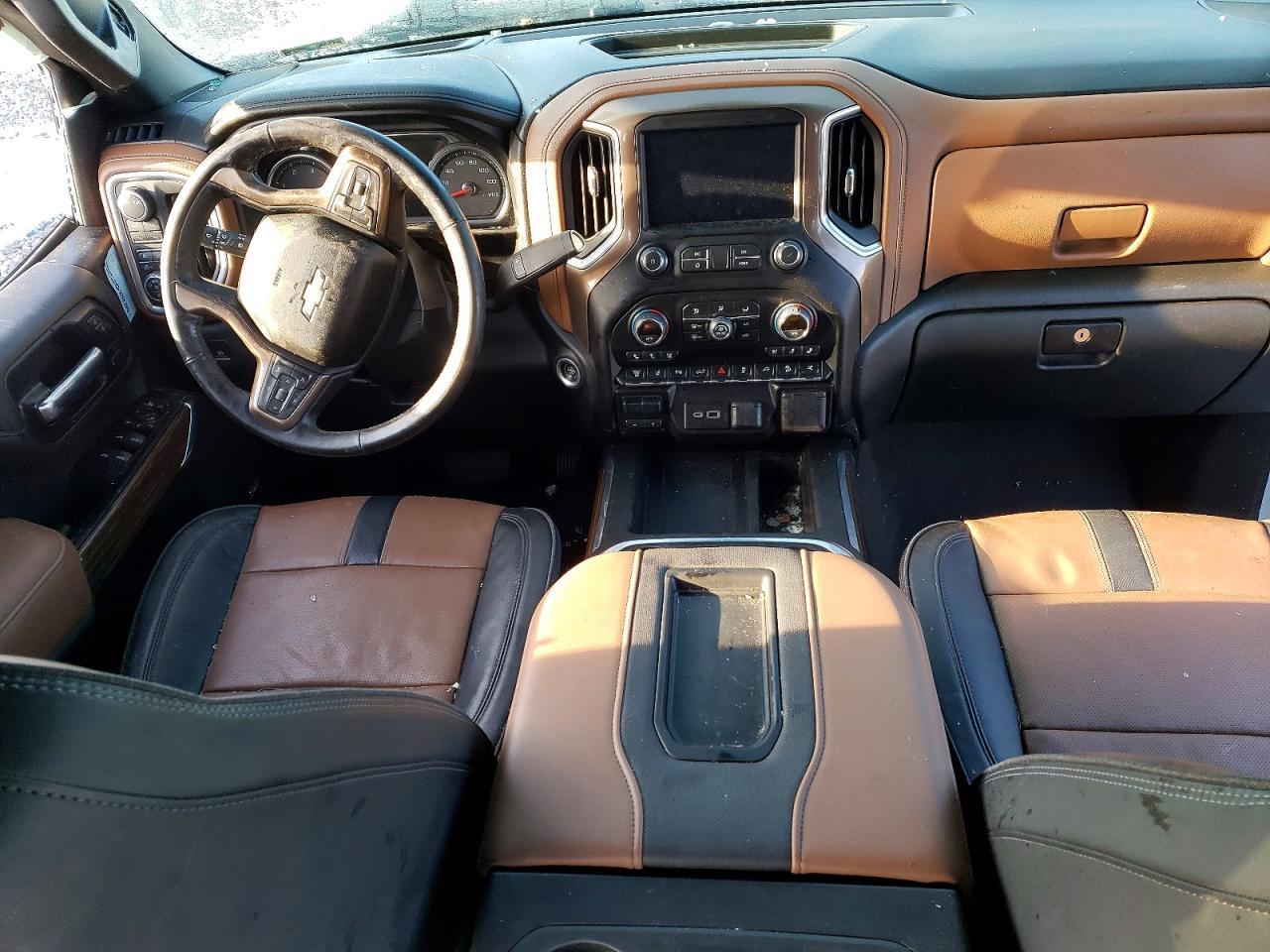 2022 Chevrolet Silverado K3500 High Country