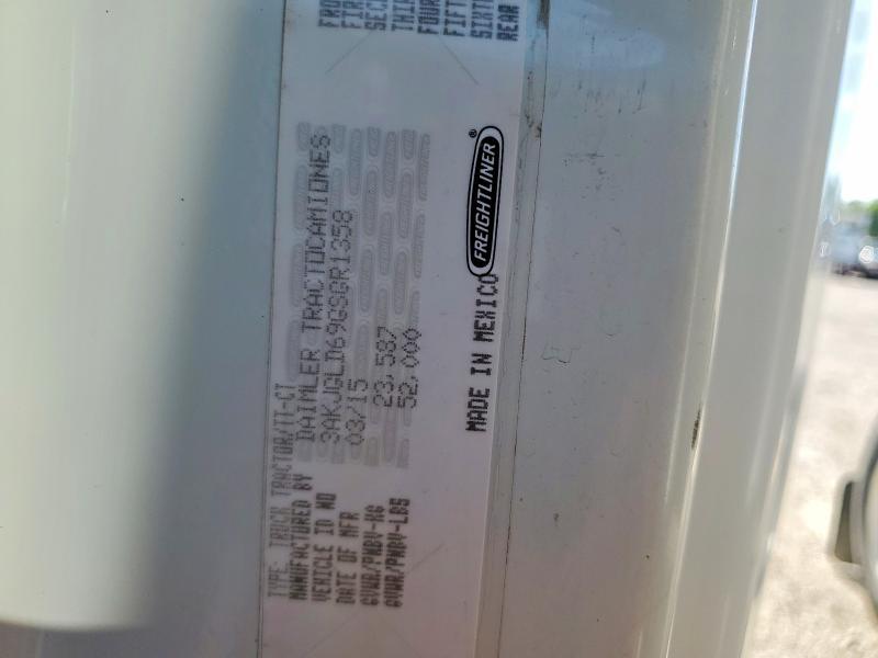 2016 Freigliner 2016 Freightliner Cascadia 125 Semi Truck