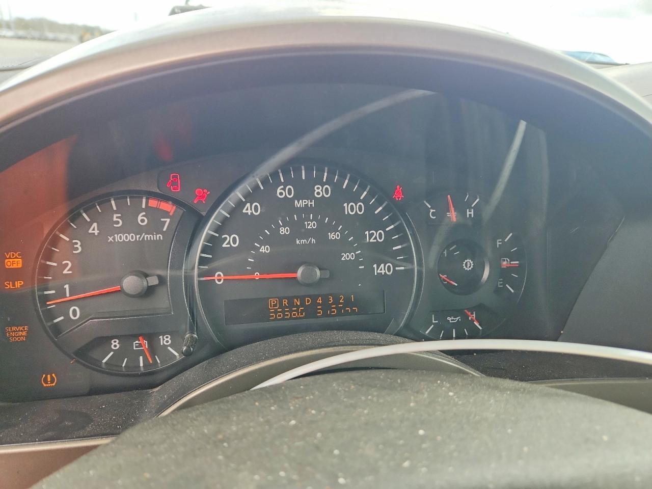 2004 Nissan Titan XE