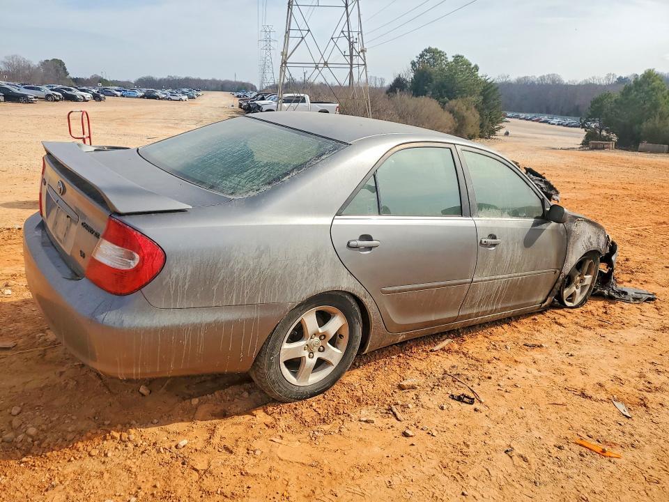 2002 Toyota Camry se V6