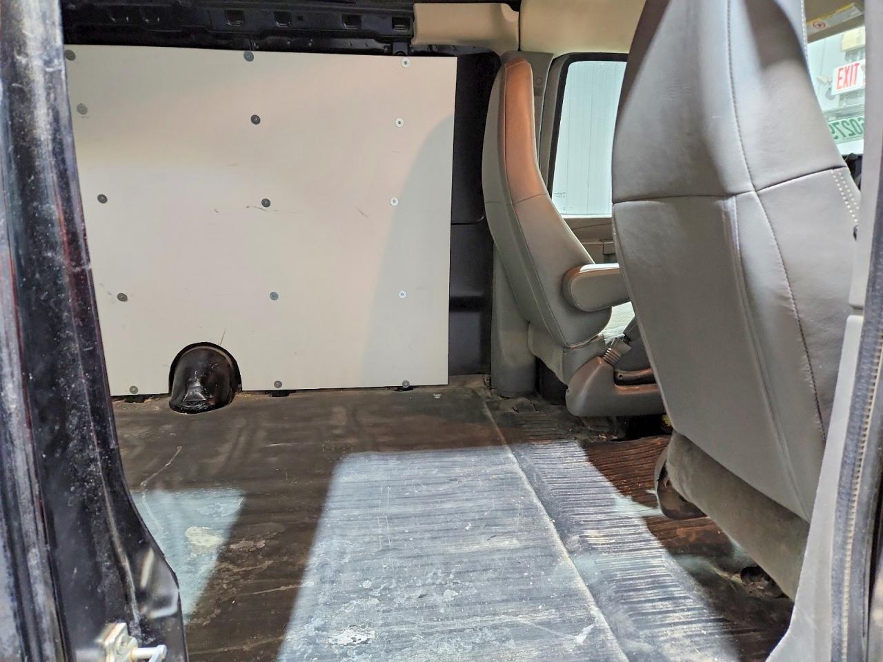 2017 Chev Express G2500