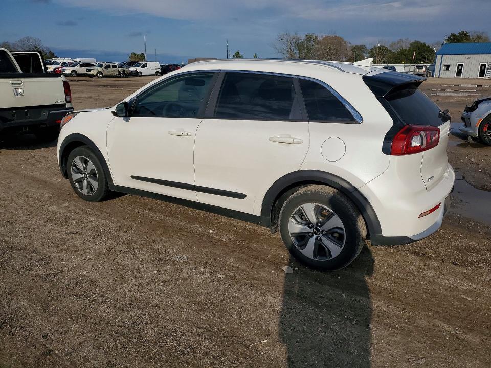 2017 KIA Niro lx