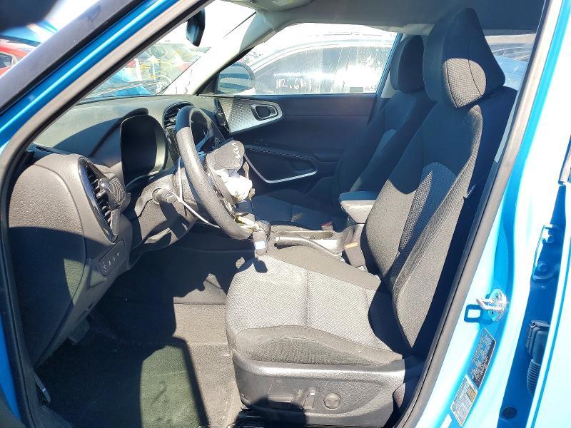 2023 KIA Soul s