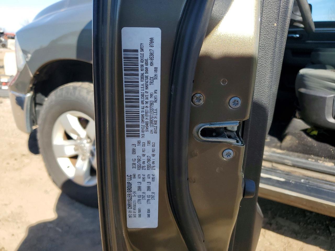 2014 Dodge RAM 1500 SLT