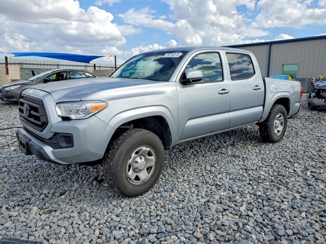 2022 Toyota Tacoma SR V6